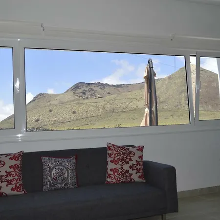 Casa Volcan De Ye 度假居 *