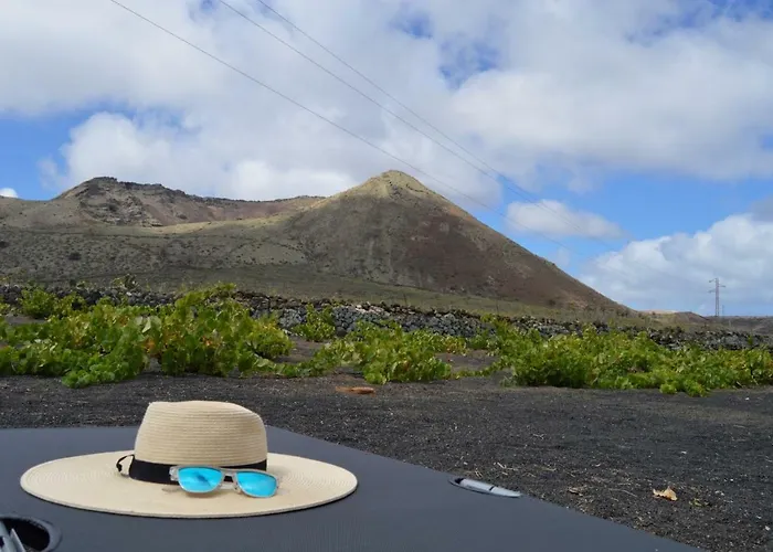 Casa Volcan De Ye בית נופש